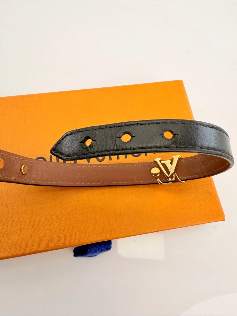 Louis Vuitton Calfskin Iconic Bracelet 19 Black